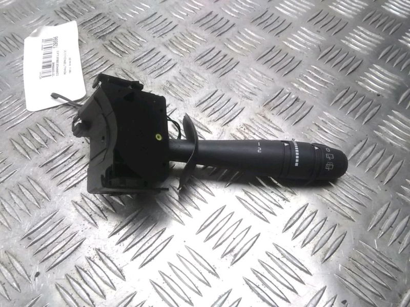Commande essuie glace Renault ESPACE IV (JK0-1_) 2.0 dci (jk03, jk04, jk1c, jk1g, jk1j, jk1k) (2006) 5 portes
