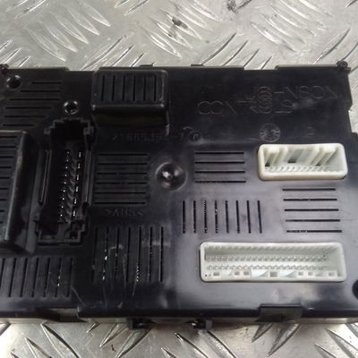 Calculateur moteur Renault CLIO III (BR0-1, CR0-1) 1.5 dci (c-br0g, c-br1g) (2005-2012) 5 portes