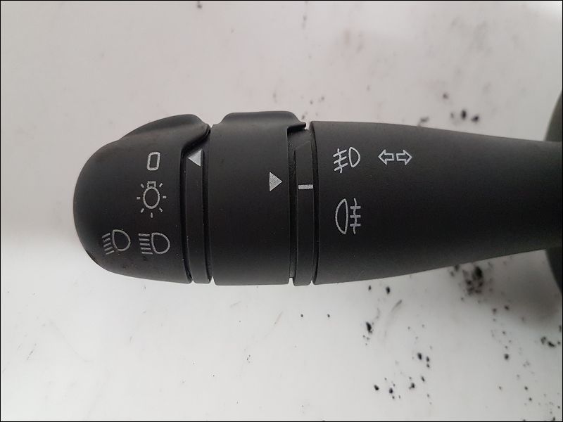 Commande clignotant Renault ESPACE IV (JK0-1_) 2.0 dci (jk03, jk04, jk1c, jk1g, jk1j, jk1k) (2006) 5 portes