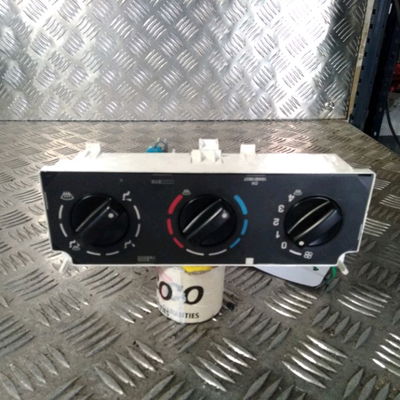 Commande de chauffage Peugeot PARTNER Camionnette-Monospace (5_, G_) 1.9 d (1996-2002) 3 portes