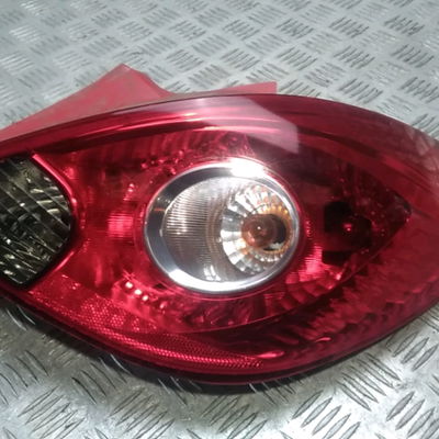 Feu arrière droit Opel CORSA D (S07) 1.3 cdti (l08, l68) (2006-2014) 5 portes