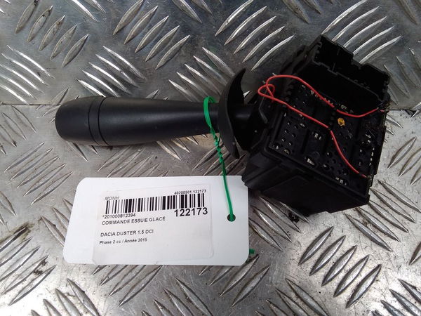 Commande essuie glace DACIA DUSTER  1.5 DCI 110ch
