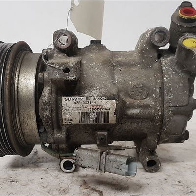 Compresseur air conditionne Nissan JUKE (F15) 1.5 dci (2010) 5 portes