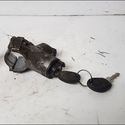 Antivol de direction Fiat DUCATO Camion plate-forme-Châssis (230_) 2.5 td (1994-1998)