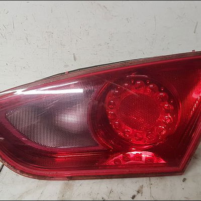 Feu arrière intérieur droit Seat LEON (1P1) 1.9 tdi (2005-2010) 5 portes