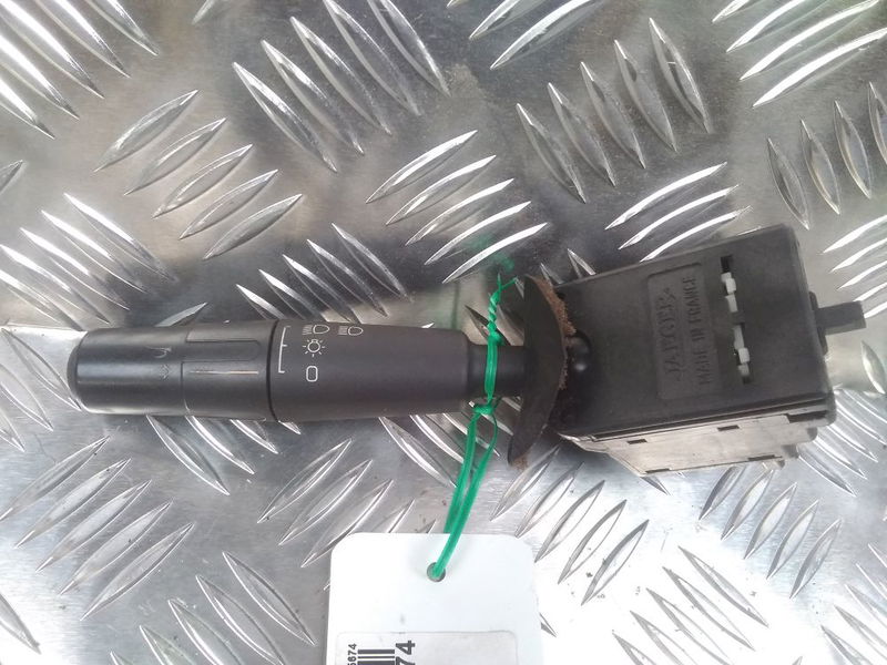 Commande clignotant Peugeot 306 (7B, N3, N5) 1.9 srdt (1994-2001)