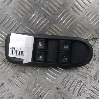 Commande lève-glace porte avant gauche Dacia DUSTER (HS_) 1.5 dci 4x4 (2013-2018) 5 portes