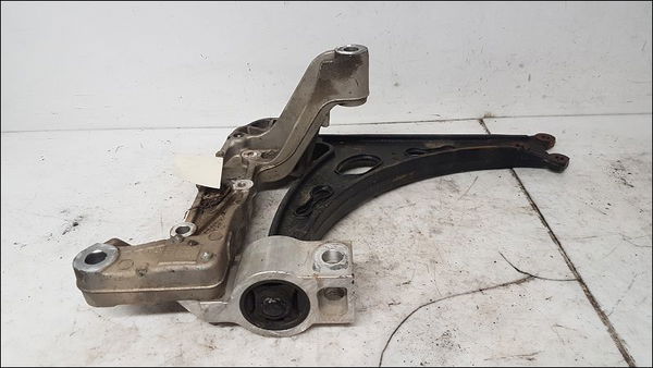 Triangle inf avd Volkswagen TOURAN (1T1, 1T2) 1.9 tdi (2003-2004) 5 portes