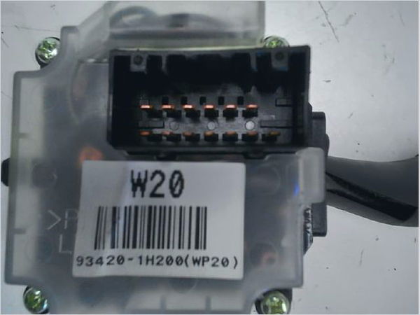 Commande essuie glace Kia CEE'D 3-5 portes (ED) 1.6 crdi 90 (2006-2012)