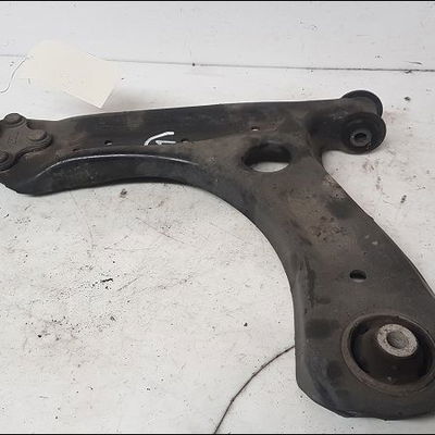 Triangle inf avg Volkswagen POLO V (6R1, 6C1) 1.2 tsi 16v (2014-2017) 5 portes