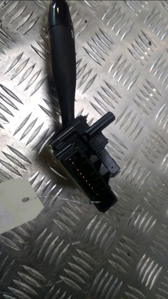 Commande clignotant Kia RIO II (JB) 1.5 crdi (2005-2011)