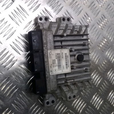 Calculateur moteur Dacia DUSTER (HS_) 1.5 dci (hsaj) (2010-2018)