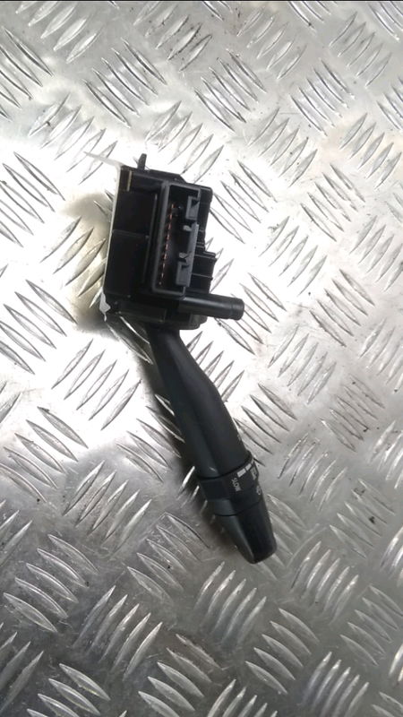 Commande essuie glace Suzuki SWIFT IV (FZ, NZ) 1.3 ddis (azg 413d) (2010) 3 portes