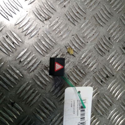 Bouton de warning Citroën GRAND C4 SPACETOURER (3A_, 3E_) 2.0 bluehdi 160 (2018)
