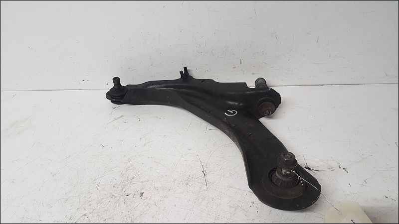 Triangle inf avg Renault MEGANE II (BM0-1_, CM0-1_) 1.9 dci (bm0g, cm0g) (2002-2008) 5 portes