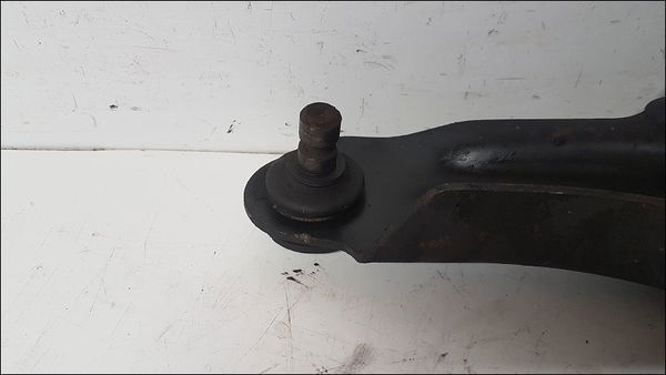 Triangle inf avg Renault MEGANE II (BM0-1_, CM0-1_) 1.9 dci (bm0g, cm0g) (2002-2008) 5 portes