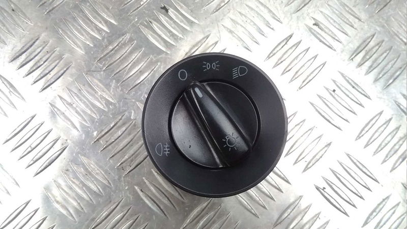 Commande eclairage Volkswagen NEW BEETLE (9C1, 1C1) 1.9 tdi (1998-2004)