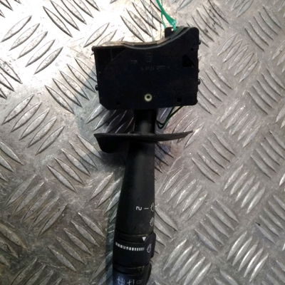Commande essuie glace Renault MEGANE I (BA0-1_) 1.9 dci (ba05, ba1f) (2001-2003)