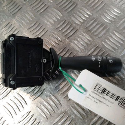 Commande essuie glace Dacia SANDERO II Tce 90 (b8m1, b8ma) (2012) 5 portes