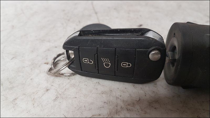 Antivol de direction Peugeot 2008 I (CU_) 1.6 hdi (2013)