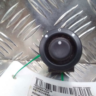 Commande rétroviseurs extérieures électriques Renault CLIO II (BB_, CB_) 1.6 (b-cb0d, bb00) (1998-2005)