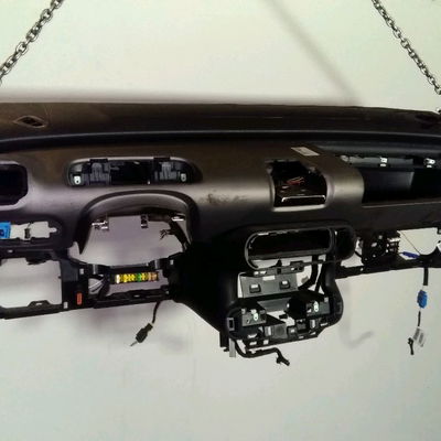 Planche de bord Citroën C4 CACTUS 1.6 bluehdi 100 (2014)