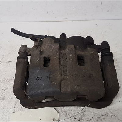 Etrier de frein avant gauche Nissan X-TRAIL I (T30) 2.2 dci 4x4 (2001-2008) 5 portes