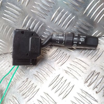 Commande essuie glace Mazda 3 (BK) 1.6 di turbo (2004-2009)