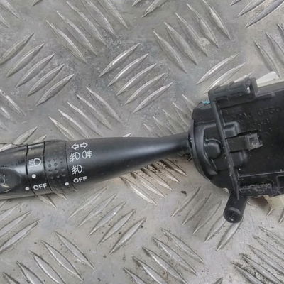 Commande clignotant Toyota COROLLA (_E12_) 1.4 vvt-i (zze120_) (2001-2007)