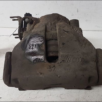 Etrier de frein avant gauche Volkswagen PASSAT B5.5 (3B3) 1.9 tdi (2000-2005)
