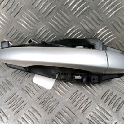 Poignee ext porte ard Citroën C4 CACTUS 1.2 vti 82 (2014) 5 portes