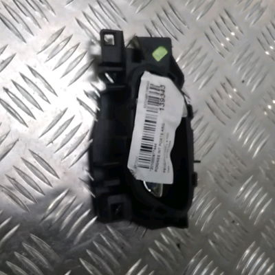 Poignee int porte arg Peugeot 207-207 (WA_, WC_) 1.6 hdi (2006-2013) 5 portes