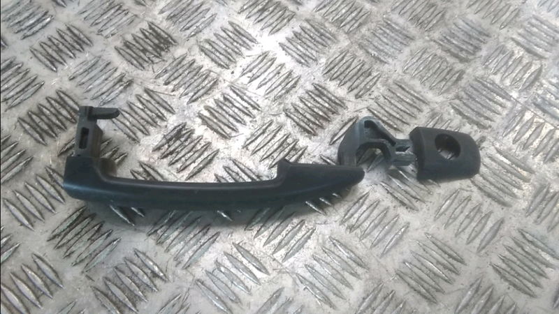 Poignee ext porte avg Citroën C4 I (LC_) 1.4 16v (2004-2011)