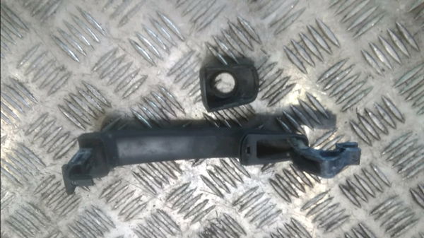 Poignee ext porte avg Citroën C4 I (LC_) 1.4 16v (2004-2011)