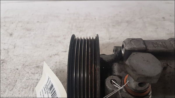 Pompe direction assistee Iveco DAILY V Camionnette 29s13, 29l13, 35c13, 35s13, 40c13, 40s13 (2011-2014)