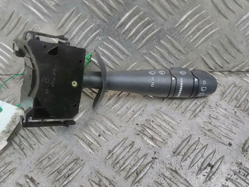 Commande essuie glace Renault ESPACE IV (JK0-1_) 2.0 dci (jk01, jk02, jk1j, jk1k, jk1h) (2006)