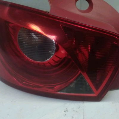 Feu arrière gauche Seat IBIZA IV (6J5, 6P1) 1.6 tdi (2009-2015)