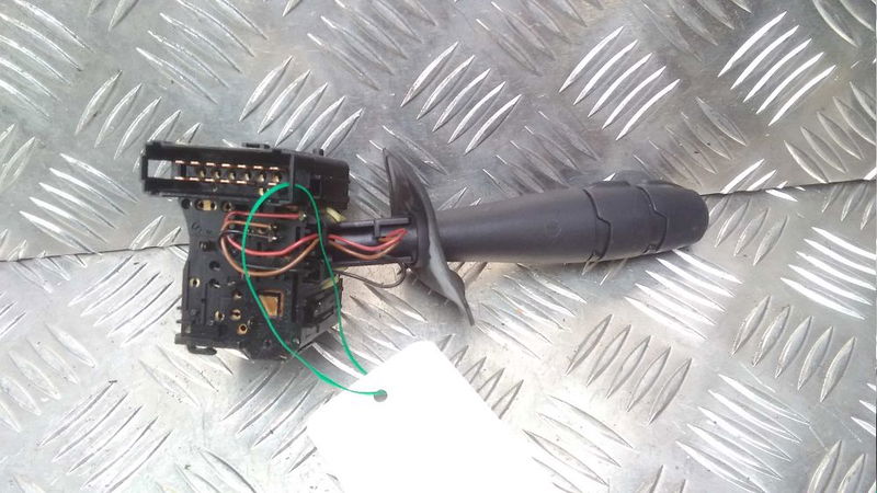 Commande clignotant Dacia LOGAN (LS_) 1.4 (lsoa, lsoc, lsoe, lsog) (2004)