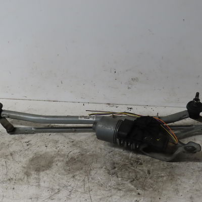 Moteur essuie-glace avant Dacia LOGAN MCV (KS_) 1.5 dci (ks04) (2010-2013)