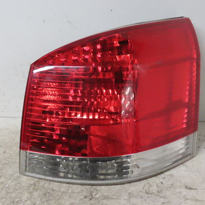 Feu arrière droit Opel SIGNUM 3-5 portes (Z03) 3.0 v6 cdti (f48) (2003-2005)