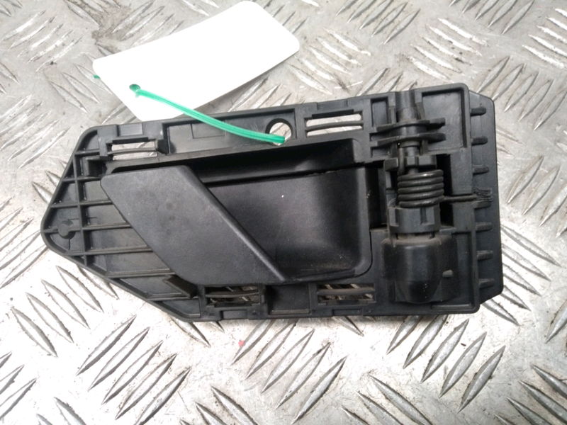 Poignee int porte avd Citroën BERLINGO - BERLINGO FIRST Monospace (MF_, GJK_, GFK_) 1.6 hdi 90 (mf9hx) (2005-2008)