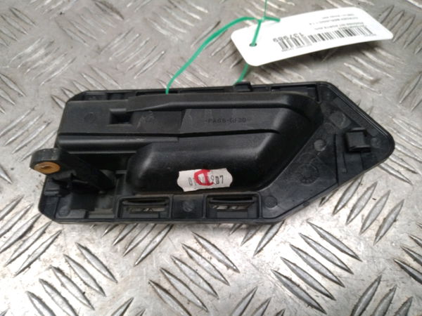 Poignee int porte avd Citroën BERLINGO - BERLINGO FIRST Monospace (MF_, GJK_, GFK_) 1.6 hdi 90 (mf9hx) (2005-2008)