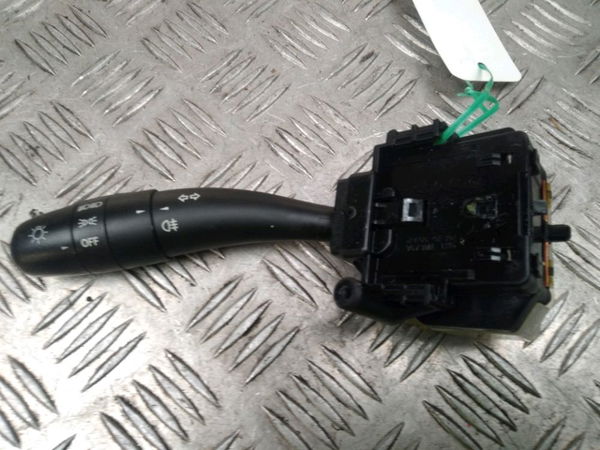 Commande clignotant Kia CEE'D 3-5 portes (ED) 1.6 crdi 90 (2006-2012)