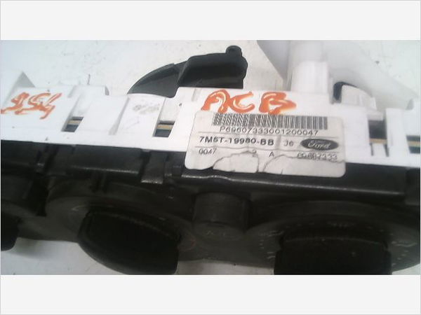 Commande de chauffage FORD FOCUS II Phase 2 SW 01-2008--12-2010 1.6 TDCI 110ch