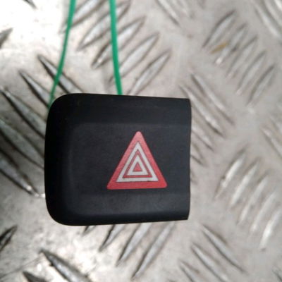 Bouton de warning Peugeot PARTNER Camionnette-Monospace (K9) 1.5 bluehdi 100 (2019)