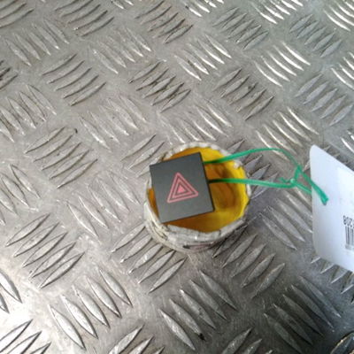 Bouton de warning SKODA YETI