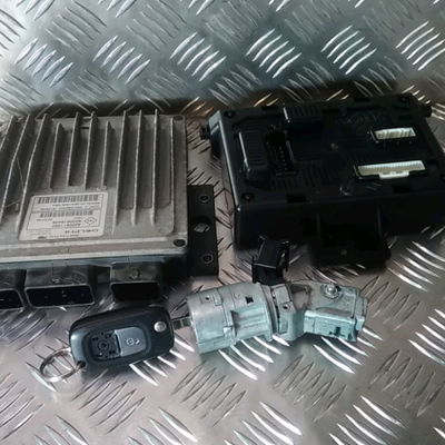 Calculateur moteur Renault MODUS - GRAND MODUS (F-JP0_) 1.5 dci (fp0f, jp0f) (2004) 5 portes