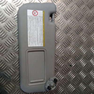 Pare-soleil droit Toyota YARIS (_P9_) 1.4 d-4d (nlp90_) (2005-2012)