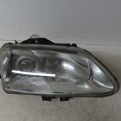 Phare droit Renault ESPACE III (JE0_) 2.2 dci (je0k) (2000-2002) 5 portes
