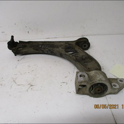 Triangle inf avg Volkswagen GOLF V (1K1) 1.9 tdi (2003-2008) 5 portes